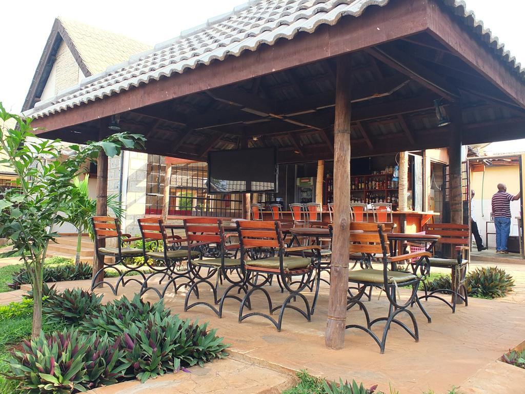 Afrika Lodges Voi Exterior photo